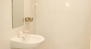 Udahiru Guest House - Image 2