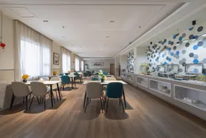 Ease Hotel - Qingdao Binhai College Qingda Affiliated Hospital - Image 3