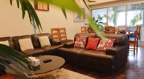 Heritage Building Penthouse CBD Apartment - Image 4