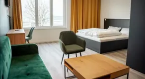 Hotel Central Vis a Vis - Image 2