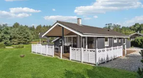 Awesome Home In Ebeltoft With 3 Bedrooms, Sauna And Wifi - Image 4