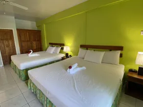 Rovanel's Resort and Conference Centre - Image 2