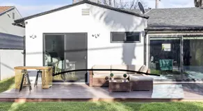 Charming one bed one bath privet studio - Image 3