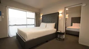 Middlemore Motel - Image 2