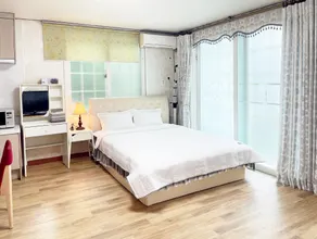 Yangpyeong Seojongsanchon Pension Camping Site - Image 2