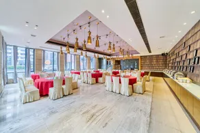 SFEEL Design Hotel (Hangzhou Xihu Wulin Square) - Image 3