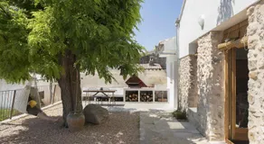 Villa Serrano, La casa rural de los mil suelos - Image 5