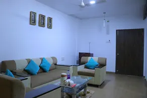 HOTEL EMBASSY LATUR - Image 5