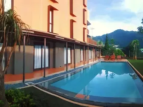 Grand Metro Hotel Puncak - Image 3