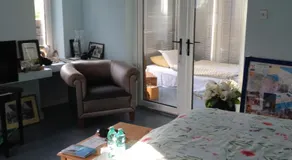 Rock Hill House - Image 2