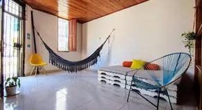 Bona Vida Hostel - Image 4