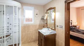 Casa rosa del romeral - Image 2