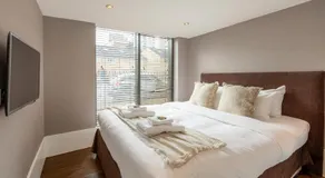 Quirky loft style apartment, 3DBR, Battersea - Image 2