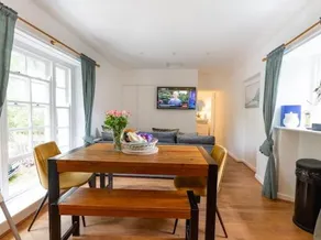 Beautiful Village, dog friendly & private garden - Image 3