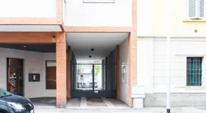 V12 Apartments - Tadini 14 - Image 4