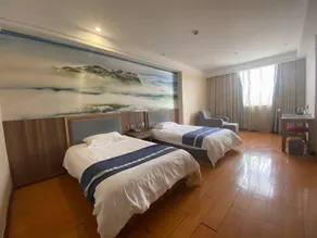 Bauhinia Hotel - Image 2