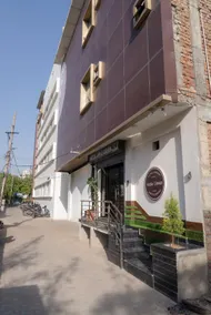 Hotel Apple Green - Image 3