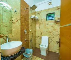 MARINA SUITES AIRPORT HOTEL - Image 3