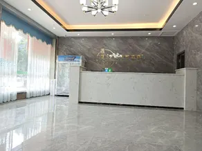 Xintiandi Hotel (Asia's No. 1 Fountain Hotel) - Image 5