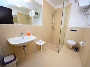 Lozna Residence - Image 2