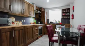 Luxury Holiday Apartments - Image 3