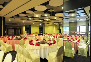 Tanahmas The Sibu Hotel - Image 4