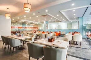 Saltstayz Premier - Arjun Marg - Image 2
