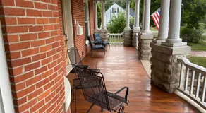 The Victorian Guesthouse Bed & Breakfast - Image 4