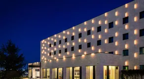 Hotel Puerta Santander - Image 2