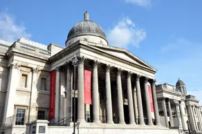 4 Bedroom Central London Flat With Balcony - 5 Mins to Oxford Street - Image 3