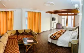Hotel Patnitop Jammu and Kashmir - Image 5