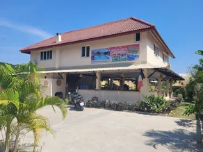 Mistercheck paradise bungalows  - Image 4