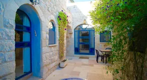 Artist Quarter Guesthouse B&B - Image 4