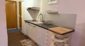Champfer Garden Apartment - Image 5
