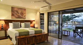 Bushveld Terrace Safari Hotel, Lodge & Spa - Image 2
