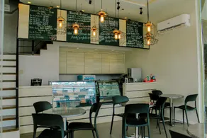 Mabolo Royal Hotel - Image 5