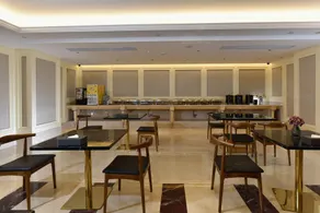 Vienna Classic Hotel Fujian Jinjiang Huguang Road Wanda Plaza - Image 5