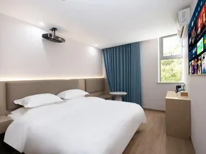 Yiya Hotel - Image 5