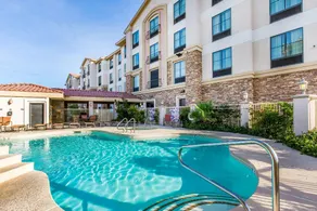 Comfort Inn & Suites Henderson - Las Vegas - Image 2