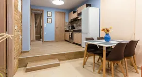 La Petit Maison - Image 3