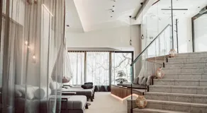 JoAnn suites & apart - Image 3