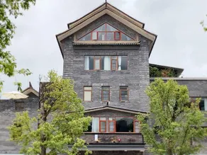 Fumin Hanxiangju Chinese Inn - Image 3