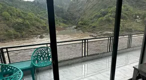 Hotel La Orilla Muzaffarabad - Image 4