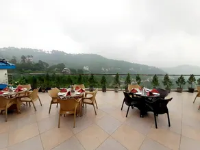 Kasauli Continental Resort - Image 2