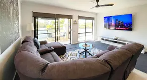 Oceanic on Thompson Apartments - Image 2