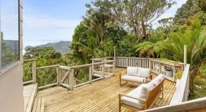 Sunbird House Piha - Image 4