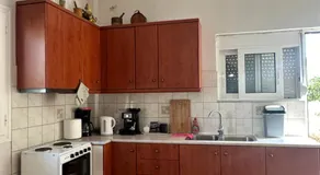 Antonia's Rustic Retreat - Image 2