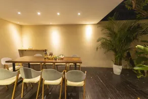 Yifang Hotel - Image 3