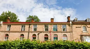 The George Centre - Image 5