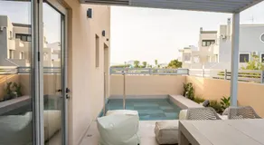Nympheas Luxury Villas - Image 2